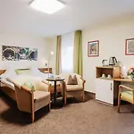 Otel Garni Vier Jahreszeiten