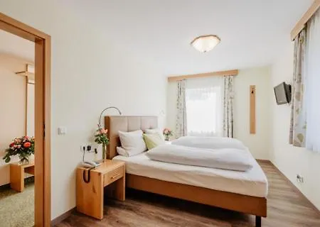 Garni Vier Jahreszeiten