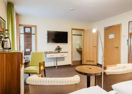 Garni Vier Jahreszeiten