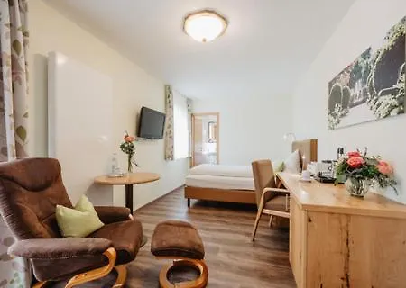 Garni Vier Jahreszeiten Hotel