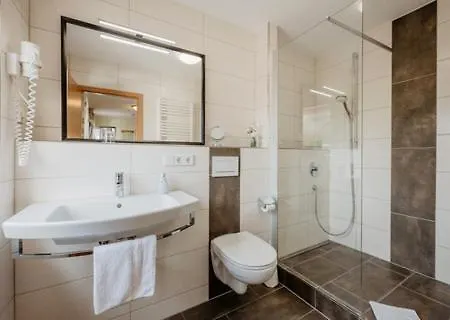 Garni Vier Jahreszeiten 酒店 巴特法兴格