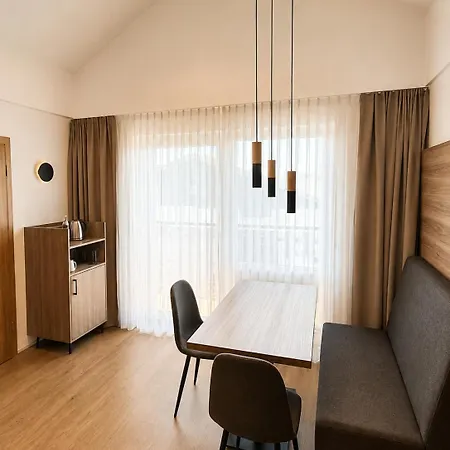 Hotel Garni Vier Jahreszeiten Bad Füssing