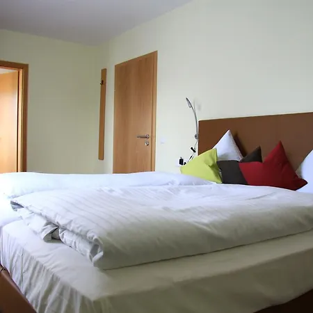 Garni Vier Jahreszeiten