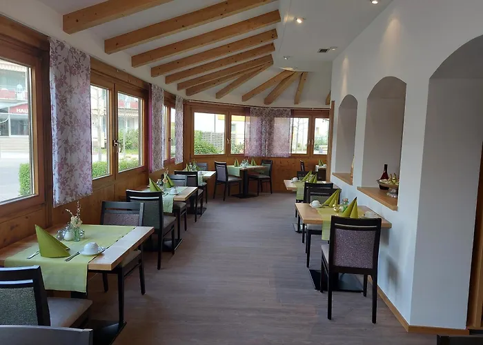 Garni Vier Jahreszeiten 3*