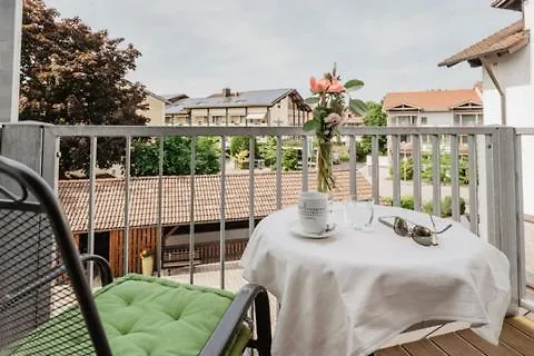 Garni Vier Jahreszeiten Бад-Фюссінг