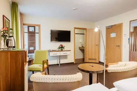 Garni Vier Jahreszeiten