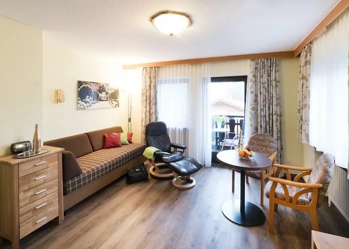 Garni Vier Jahreszeiten